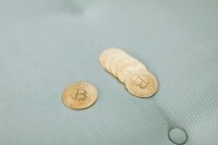 京东金融客服24小这个时候电话或者在线客服人员人工服务怎么转接